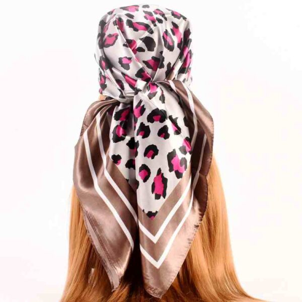 leoparf print imitation silk scarf