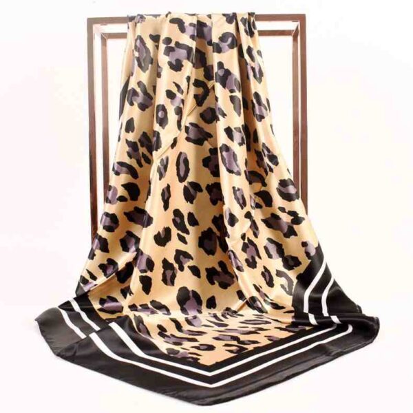 leoparf print imitation silk scarf