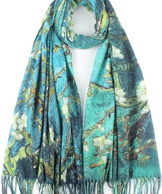 Elegant scarf