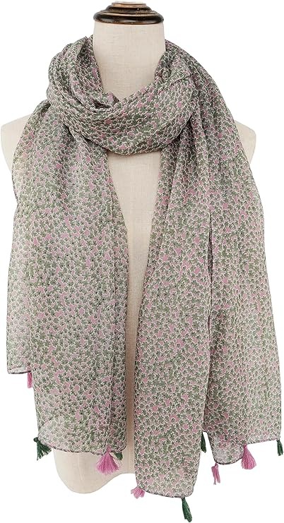 Multi-Functional Scarf for All Seasons