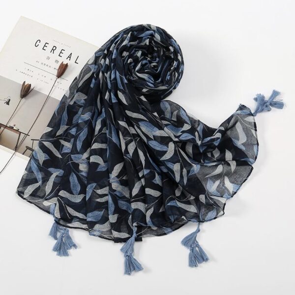 Leaf Vine Tulle Shawl